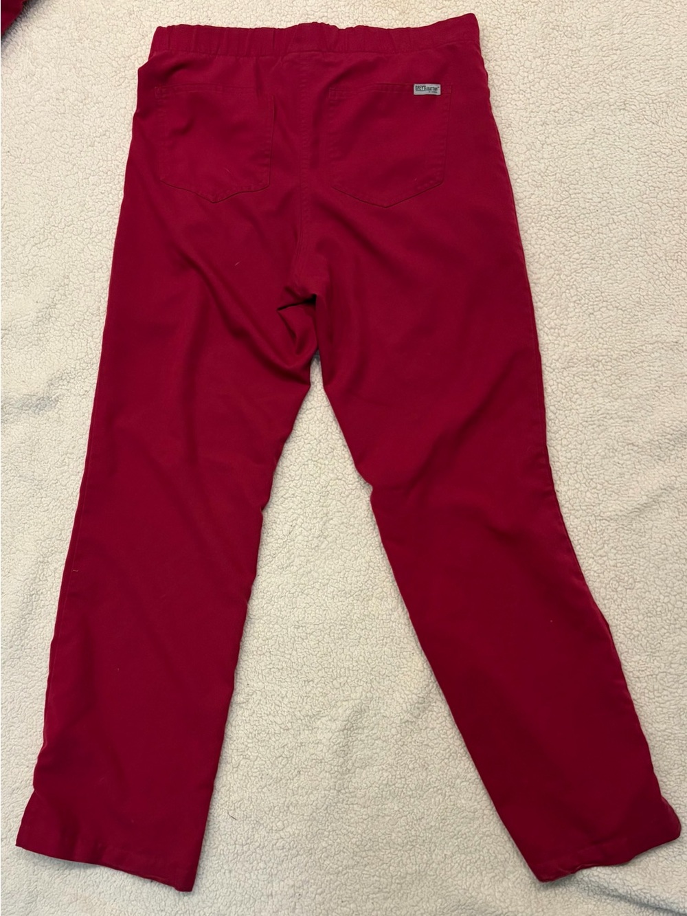 Grey’s Anatomy Women's V-Neck Tie-Waist Scrub Set in Deep Berry - Picture 3 of 7